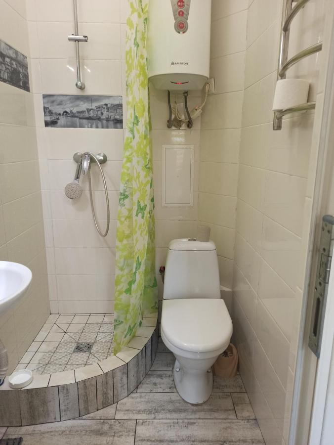 Smart Yellow Apartment-15 Хв Від Жд Вокзалу Lviv Ngoại thất bức ảnh